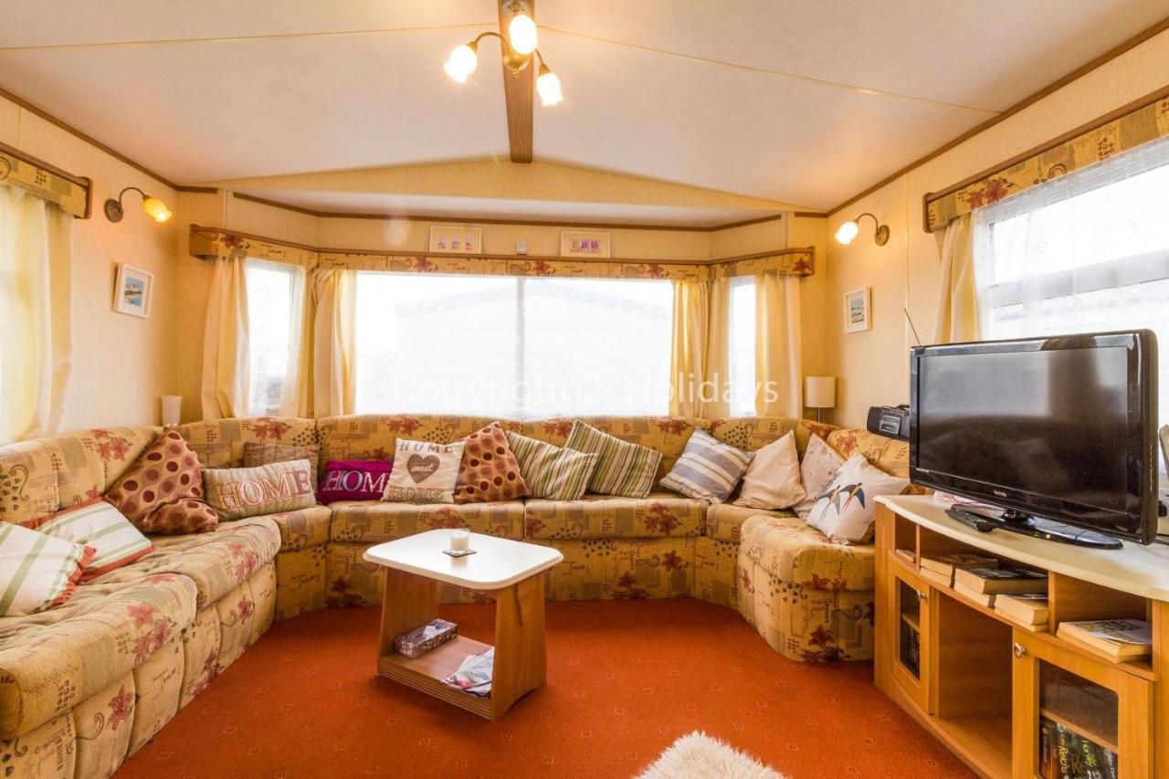 8 Berth Caravan For Hire At Heacham Holiday Park In Norfolk Ref 21024F Hotel Екстериор снимка